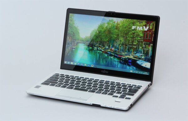 ASCII.jp：13.3型モバイル「LIFEBOOK SH/WS1/T」の選び方 (1/4)