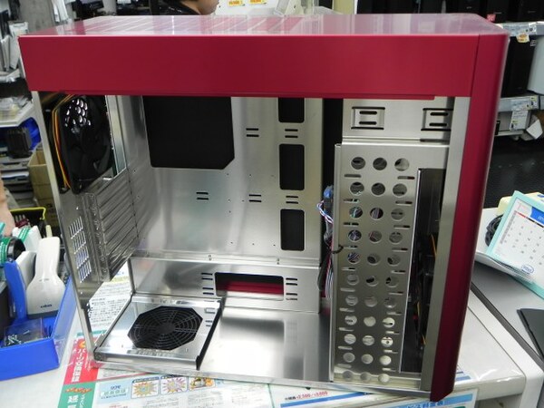 ASCII.jp：50台限定のフルアルミPCケースがアビーから登場