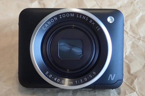 ASCII.jp：コンパクトなクラウド連携コンデジ「PowerShot N2」を衝動