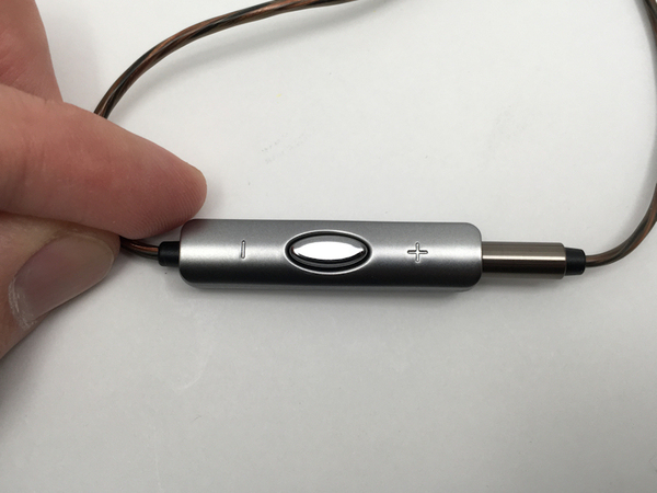 ASCII.jp：Klipsch X20iはiPhoneでもDACいらずのいい音？