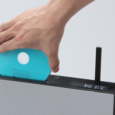 ASCII.jp：現代のラジカセ、ソニー「CMT-X7CD」はスピーカーの決定版 (1/4)