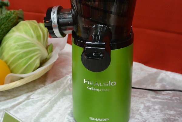 ASCII.jp：シャープ青汁マシン「ヘルシオグリーンプレッソ」