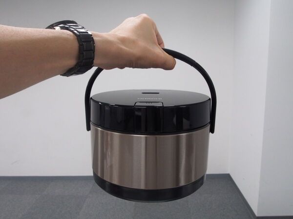 ASCII.jp：ごはん炊けたらそのままドン! 日立炊飯器「おひつ御膳」が便利
