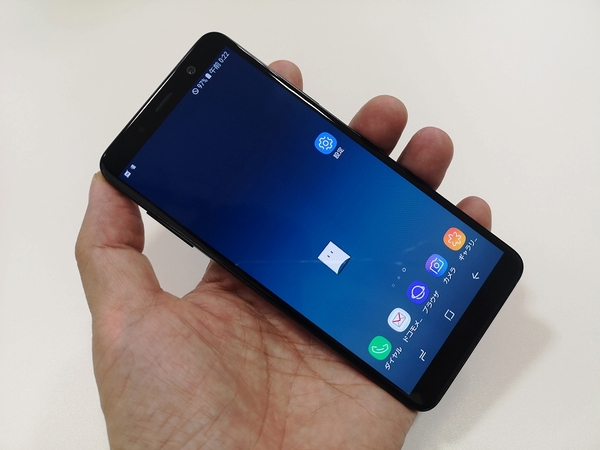 ASCII.jp：Galaxy Feel2はベースモデルのGalaxy A8（2018）とちょっと