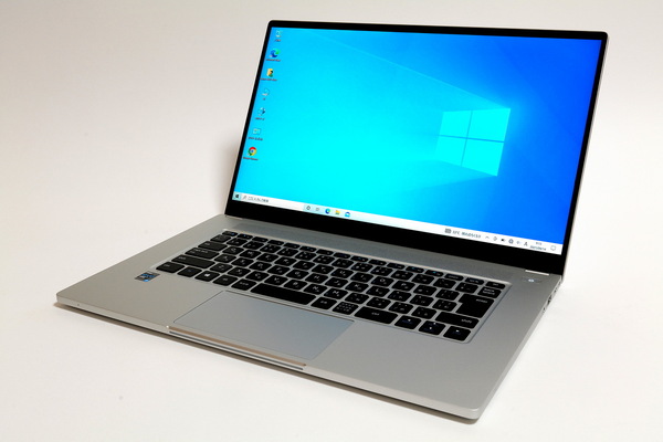 ASCII.jp：「インテルNUC M15ノートブックPCキット」 日本発売間近