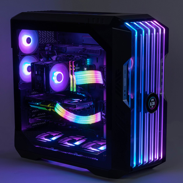 ASCII.jp：ド派手RGB好きで組む時間がない人に贈る、ケースもユニーク