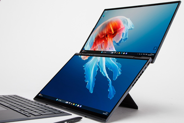 Zenbook DUO (2025モデル)説明必読 2画面搭載のクセ強ノートPC「ASUS