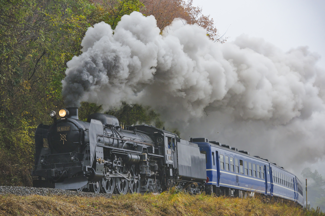鉄道写真家・煙道伸麻呂の鉄道写真撮影講座 第50回 雨の日の撮影方法