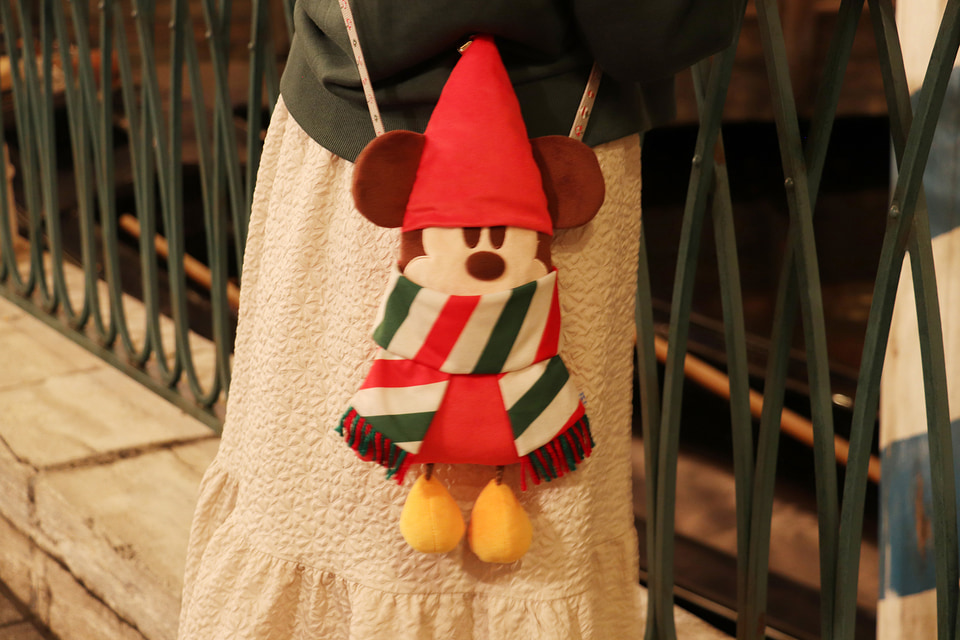 クリスマスは“リルリンリンコーデ”で大人かわいく遊びたい！ 冬の東京