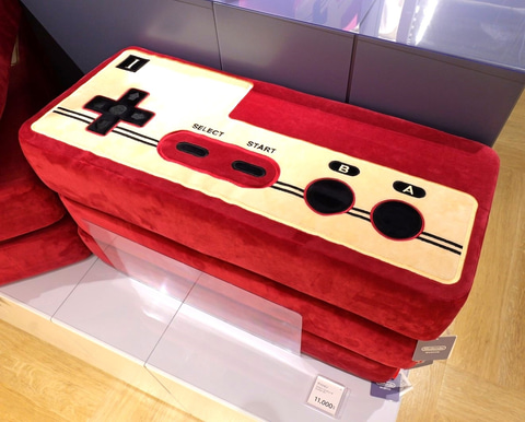 ニンテンドーミュージアム」にてゲームハードキーホルダーなど対象商品