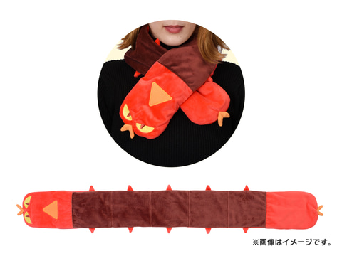 ポケモングッズにナマケロのアイピロー、ヤクデのネックウォーマーが