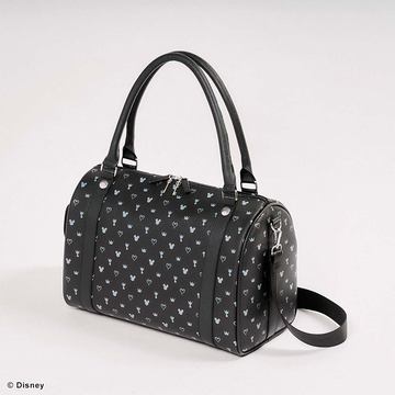 キングダム ハーツ」より、ソラと王様のぬいぐるみが付いた「トート