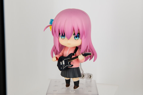 ぼっち・ざ・ろっく！」より結束バンドが「ねんどろいど」で全員集合