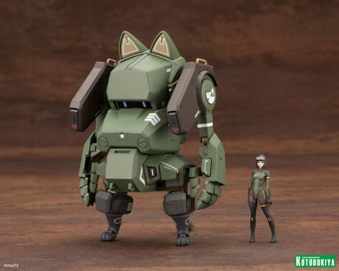 陸上自衛隊07式戦車 なっちん」より武装が強化されたEX仕様のなっちん