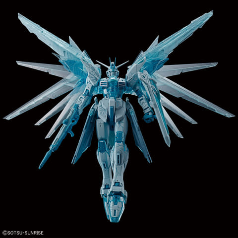 ガンダムベースにて限定カラーの「MG 1/100 フリーダムガンダム Ver