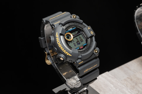 G-SHOCK 待望の40周年記念モデル登場、4機種+1をチェック - Impress Watch