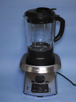 家電製品ミニレビュー】スムージーから熱々スープまで! ヒーター付きの