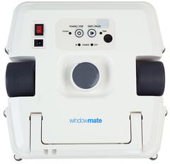 洗剤を自動噴霧し4枚の円形パッドが回転する窓掃除ロボット、業務用