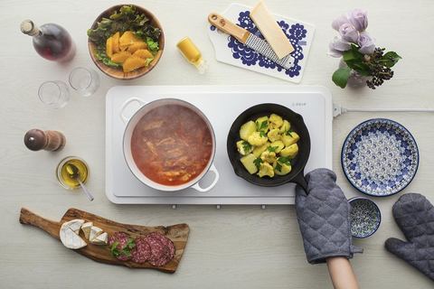 パナソニック、2口IH調理器としても使える「IHデイリーホットプレート
