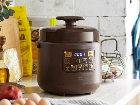 BRUNO、ほったらかし調理ができる2.5Lで1.5万円の電気圧力鍋「マルチ