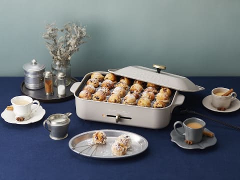 BRUNO、ホットプレートの限定カラーが復刻。グレージュなど人気の4色