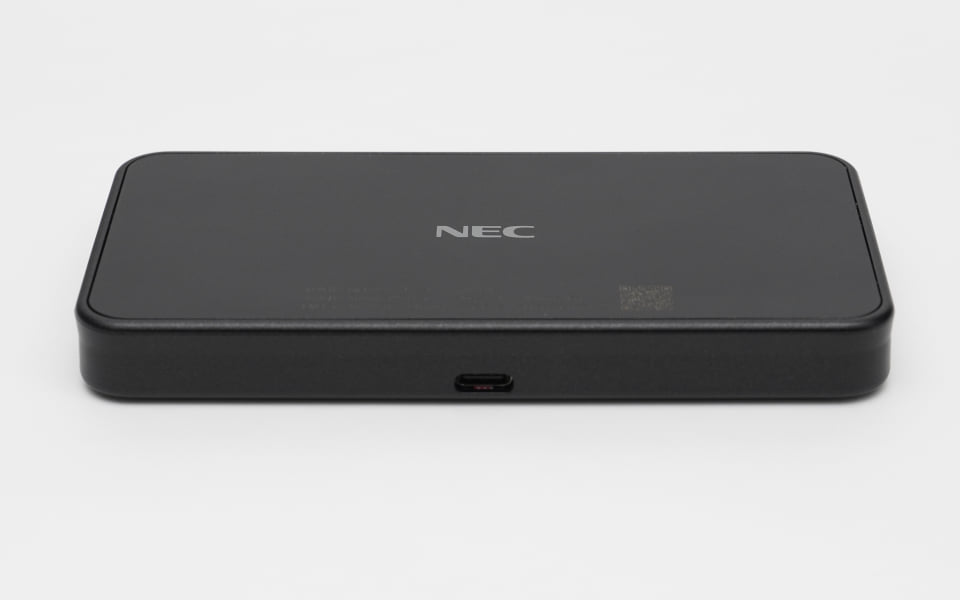 発売直後の5G対応モバイルルーター「Aterm MR51FN」を4キャリアで試す