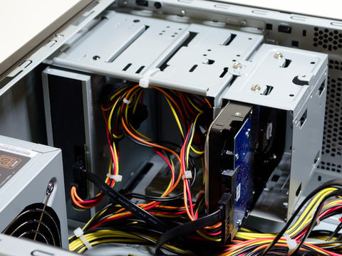 西川和久の不定期コラム】Raven Ridge搭載のドスパラ製デスクトップPC