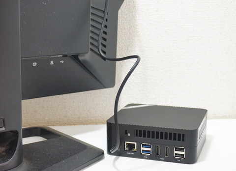 MINISFORUM UM560 RAM32GB PDでゲームも動く最高のサブ機 Hothot