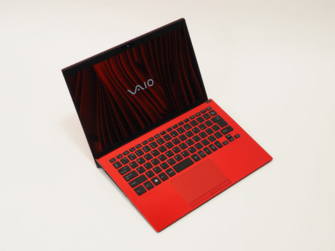 やじうまミニレビュー】これはいい“赤”だ！VAIO SX14の新色「ファイン