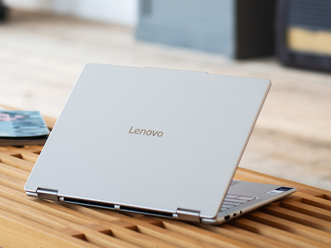 32GBメモリ/512GB SSDでこれは安い！しかも最新CPU！ガチおすすめの