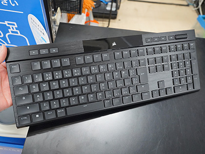 CORSAIRの薄型ゲーミングキーボード「K100 AIR WIRELESS」が発売