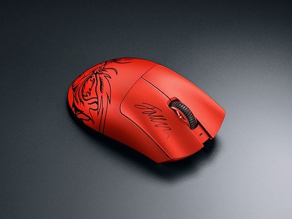 プロゲーマーとコラボした真っ赤なDeathAdder V3 Proなど、Razer製