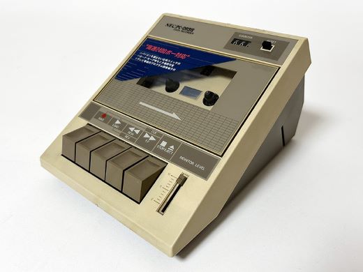 さまざまなメーカーから数多くの機種が登場したデータレコーダたち