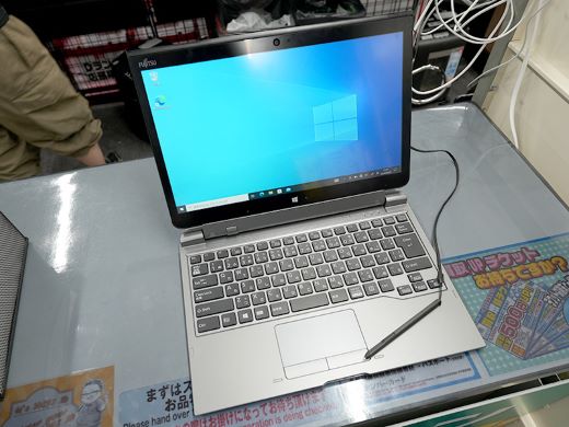 13.3インチWindows 2in1「ARROWS Tab Q736」が9,980円！キーボード