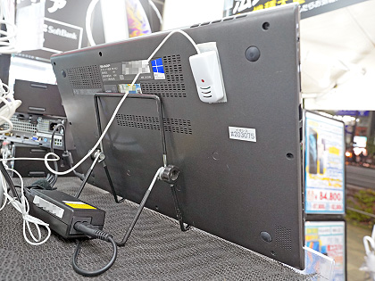 15.6型のドデカWindowsタブレット「シャープ RW-16G1」が税込29,800円