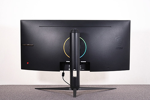 フライトシムもレースもバッチリ！200Hzの曲面ウルトラワイド液晶「MSI