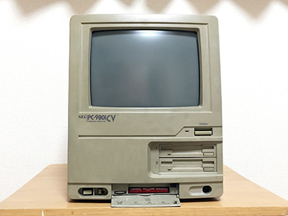 NEC PC-9801シリーズ初のモニタ一体型モデル「PC-9801CV21」 - AKIBA