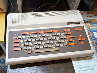BEEPで見かけたレトロPC ～ NEC PC-6001 ～ （取材中に見つけた○○な