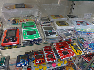 懐かしの電子ゲーム機 ～カシオやエポック社など～ （取材中に見つけた
