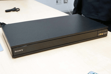 ソニー初のUltra HD Blu-rayプレーヤー「UBP-X800」。実売4.5万円 - AV
