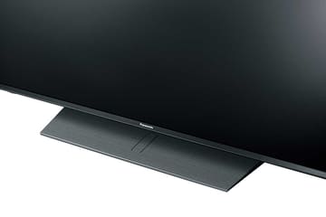 吸着スタンドで地震に強く、明るいパナソニックの4K/HDRテレビ「VIERA