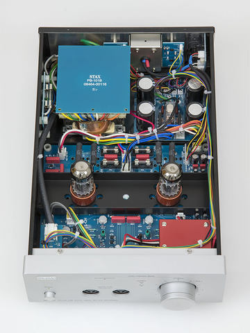 STAX、真空管方式と半導体方式のハイエンド・ドライバーユニット。各