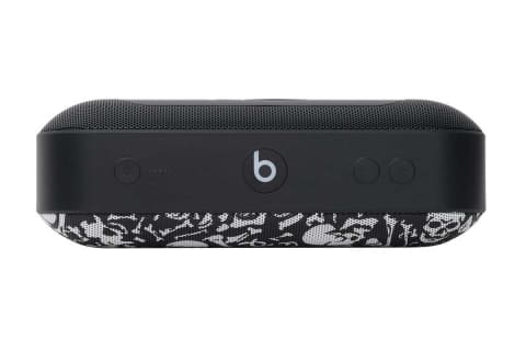 Beats、アパレルブランド「Stüssy」コラボのワイヤレススピーカー - AV