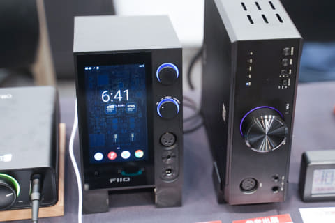 ポタフェス開幕。FiiOデスクトップオーディオ「R7」、Noble「FoKus