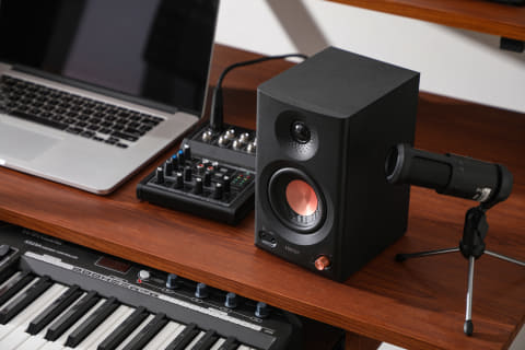 EDIFIER、ルーム補正できる小型アクティブスピーカー。20日まで約1.2万