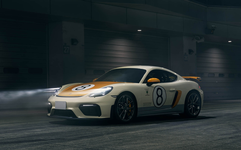ポルシェ、世界で1台の「718 ケイマン GT4 Tribute to 906」 生沢徹氏