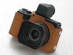 ユリシーズ、リコー「GXR」専用の本革ボディスーツ - デジカメ Watch Watch