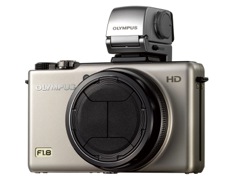 OLYMPUS XZ-1」にチタニウムシルバーカラーの限定キット - デジカメ