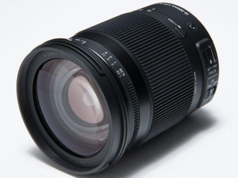交換レンズレビュー：SIGMA 18-300mm F3.5-6.3 DC MACRO OS HSM