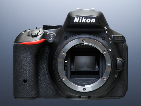 新製品レビュー：ニコンD5500（外観・機能編） - デジカメ Watch Watch